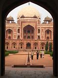india09 585
